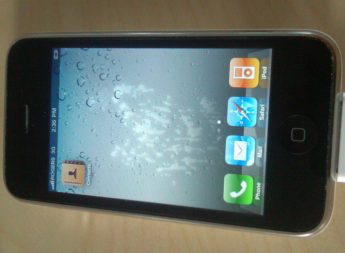 How can data be recovered if your Apple iPhone smartphone falls into