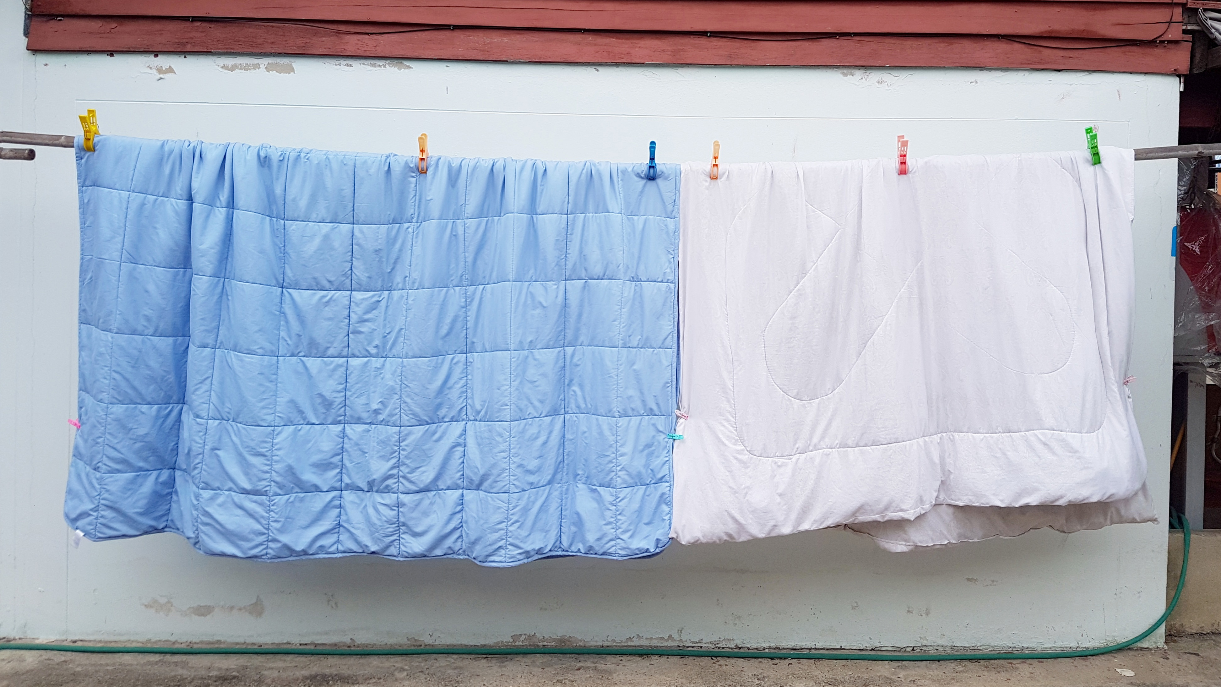 How to wash a weighted blanket to keep it in top shape Tom's Guide