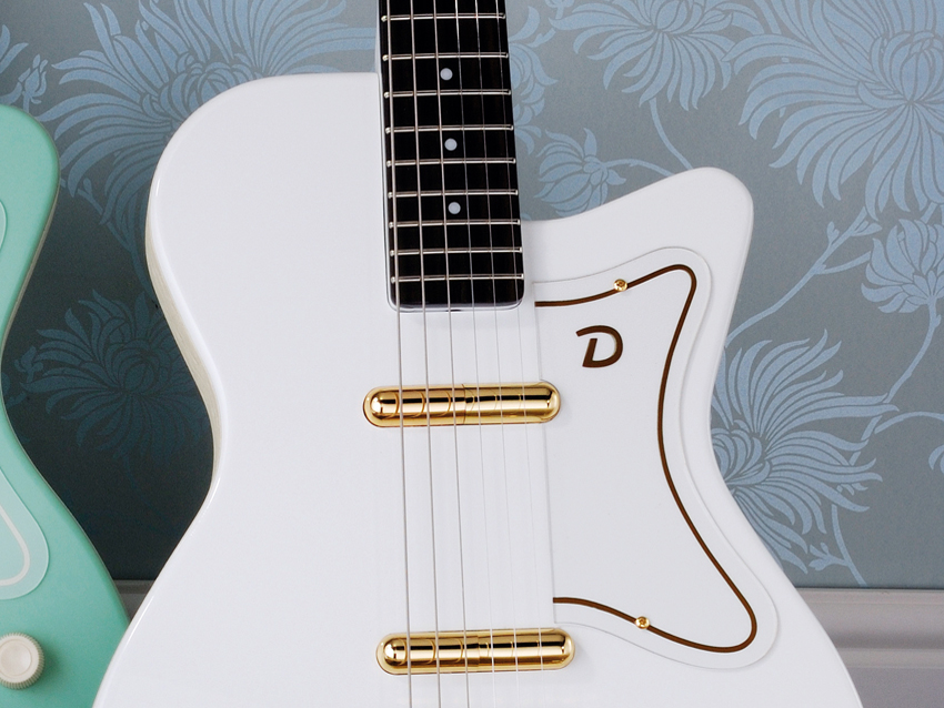 Danelectro 56 Single Cutaway Bass atelieryuwa.ciao.jp