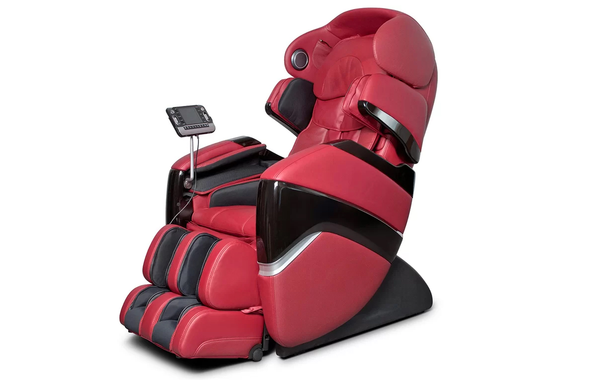 Let's roast this stupid chair A photo of a giant red faux leather chair. Wannaplay News