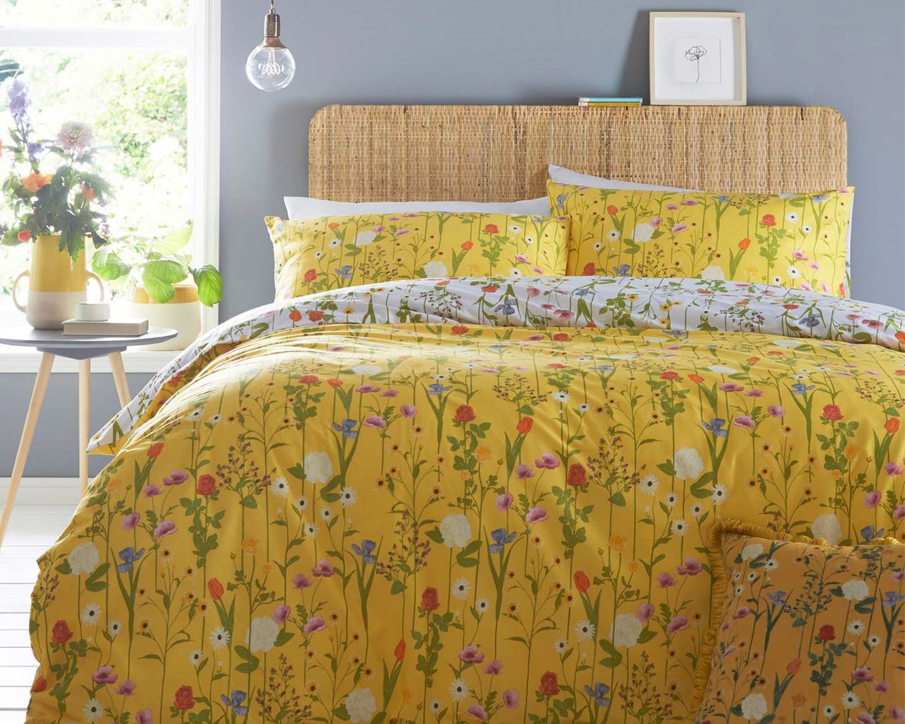 Yellow bedroom ideas 20 ways to use this color in your design Real Homes
