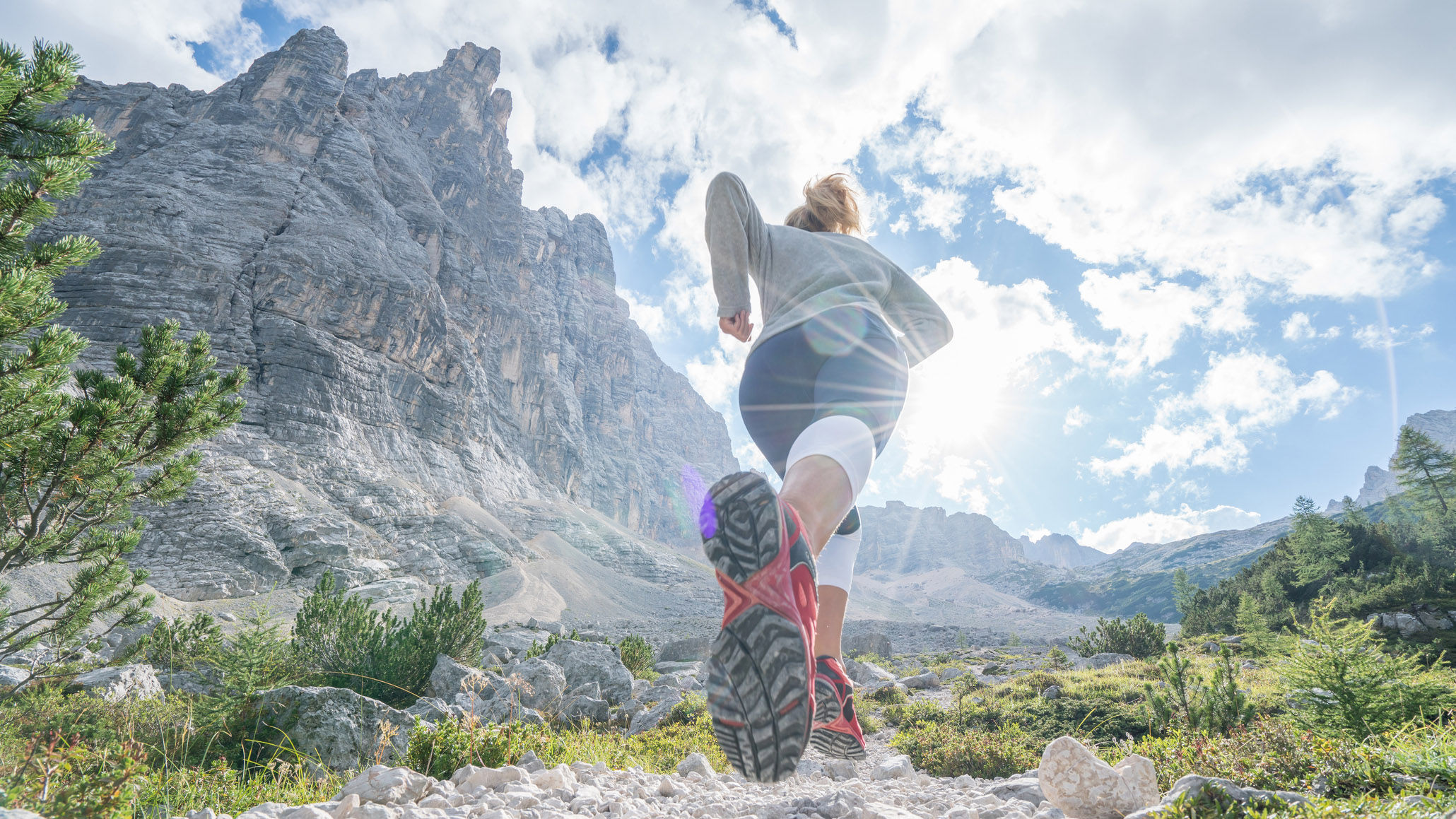 Hiking shoes vs trail running shoes which is best for you? Advnture