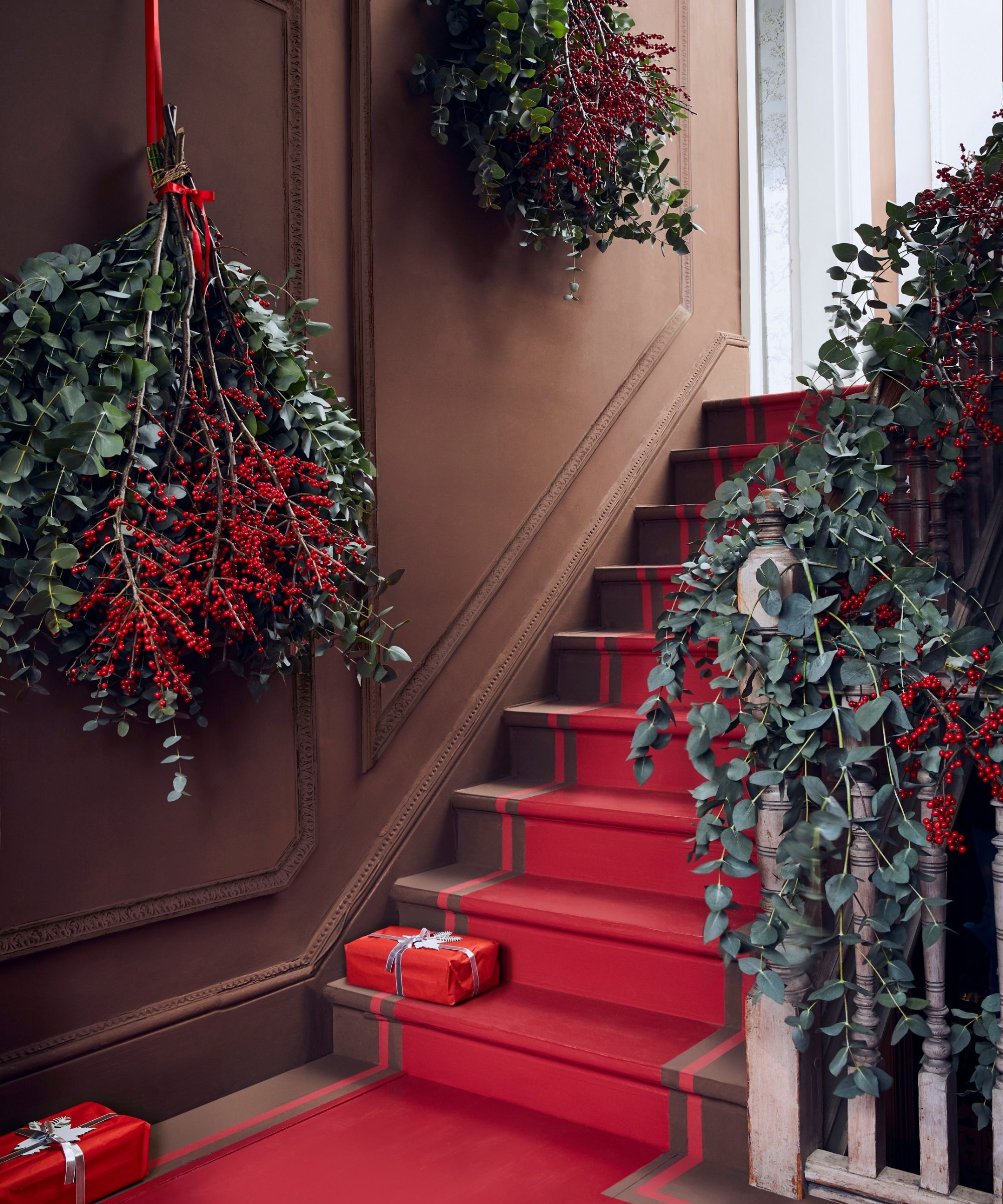 How to decorate tastefully for Christmas with what you already own