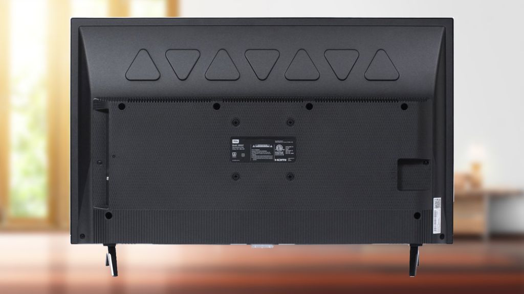 TCL 3 Series 32inch Roku TV review A small smart TV that’s cheap