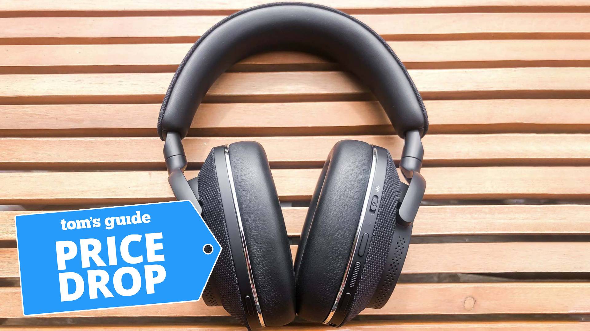 This awesome 4th July sale brings Bowers & Wilkins headphones to lowest