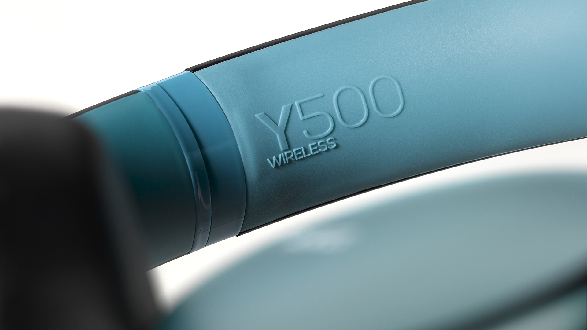 AKG Y500 Wireless review | What Hi-Fi?