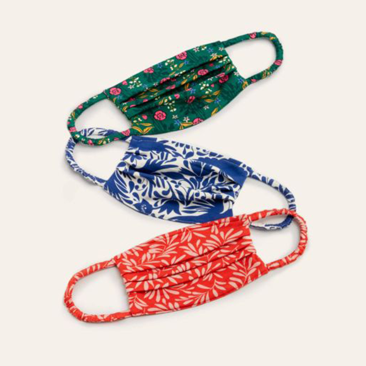 Fabric masks will be banned from certain airlines Woman & Home