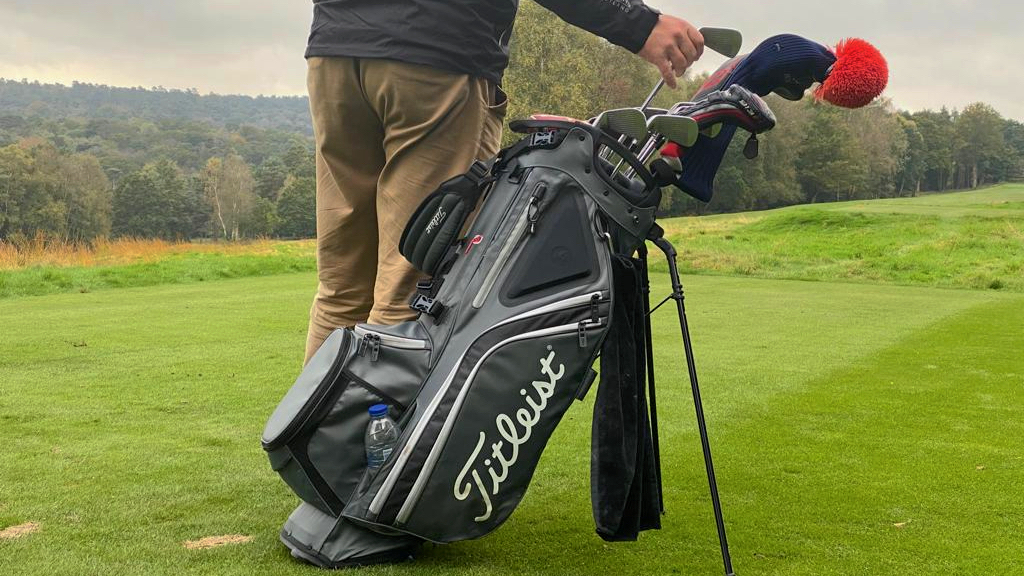 Titleist Hybrid 14 Stand Bag Review Golf Monthly