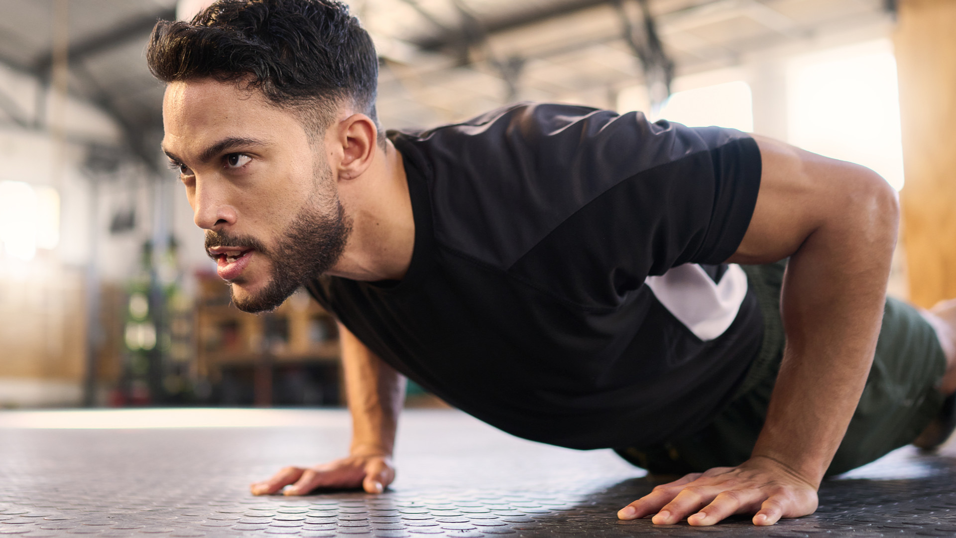 Strengthen your chest in five minutes with these three bodyweight