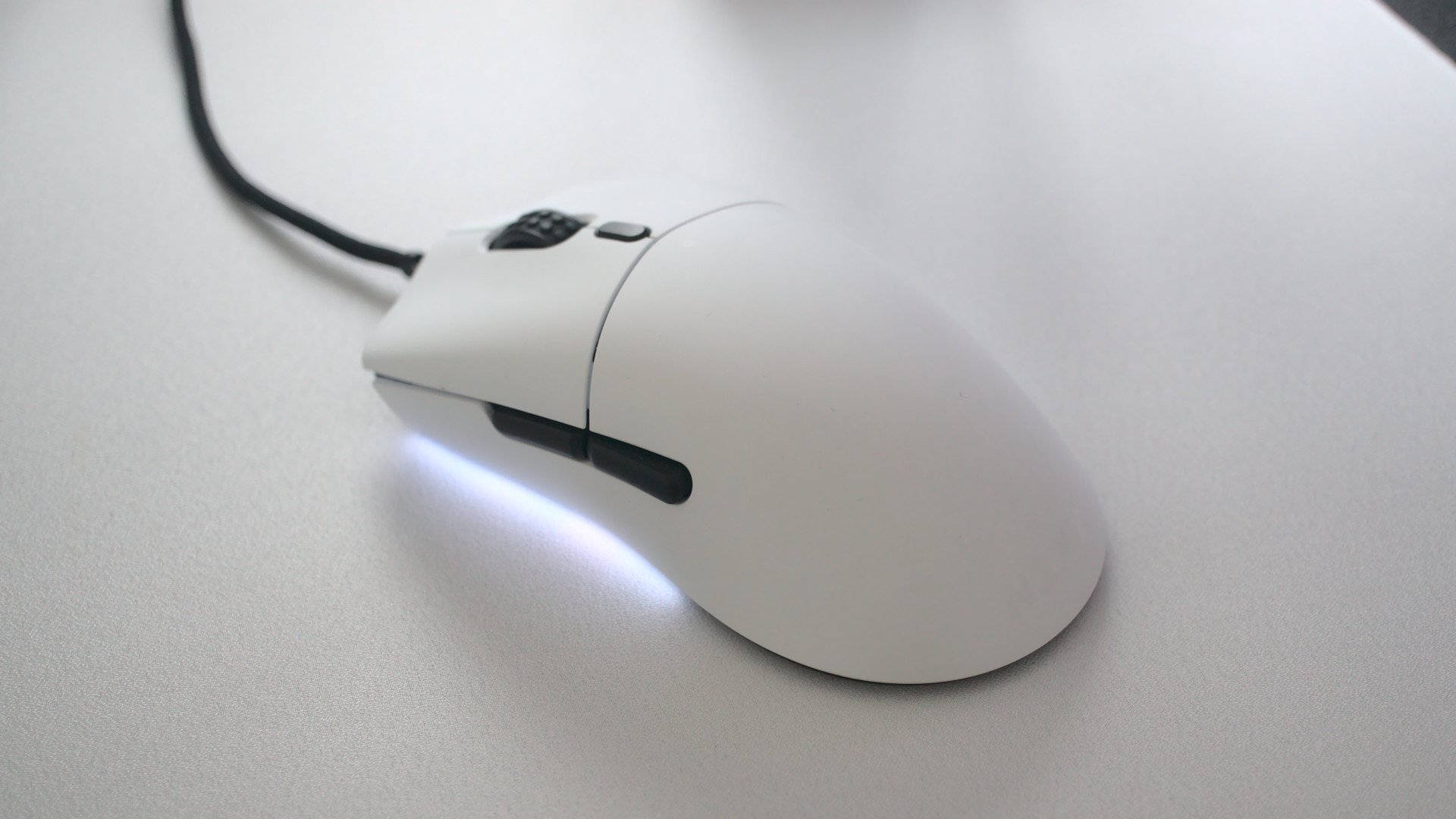 NZXT Lift mouse review: Renowned PC case maker's first gaming mouse is