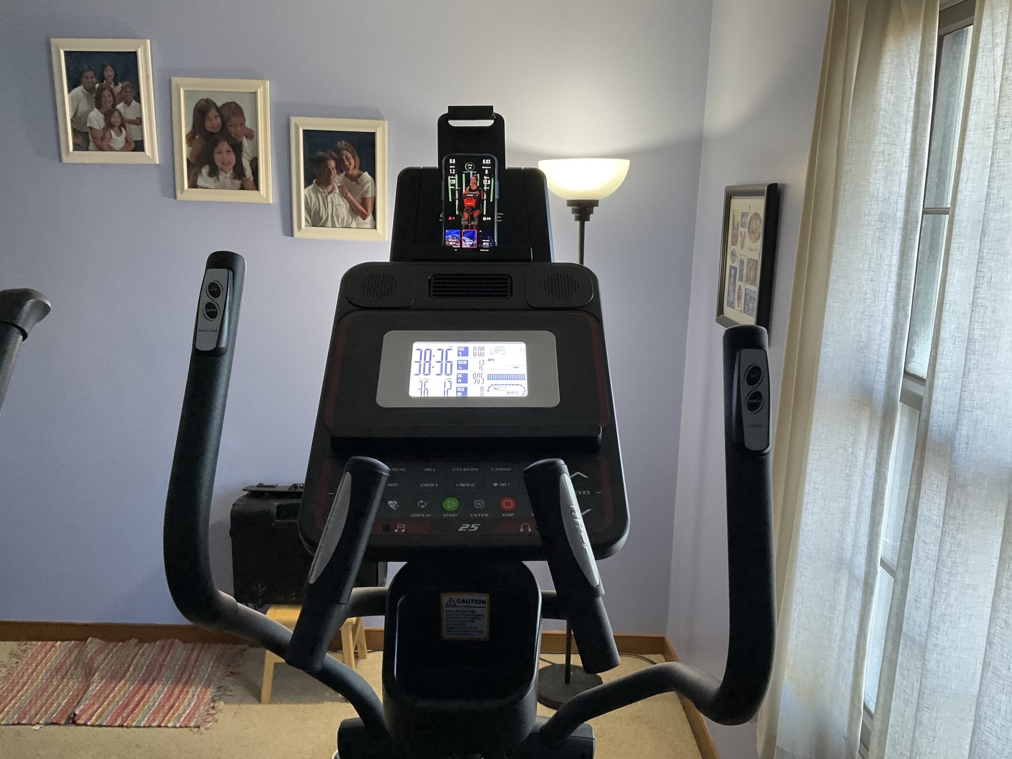 SOLE Elliptical machine and STUDIO app review A connected fitness