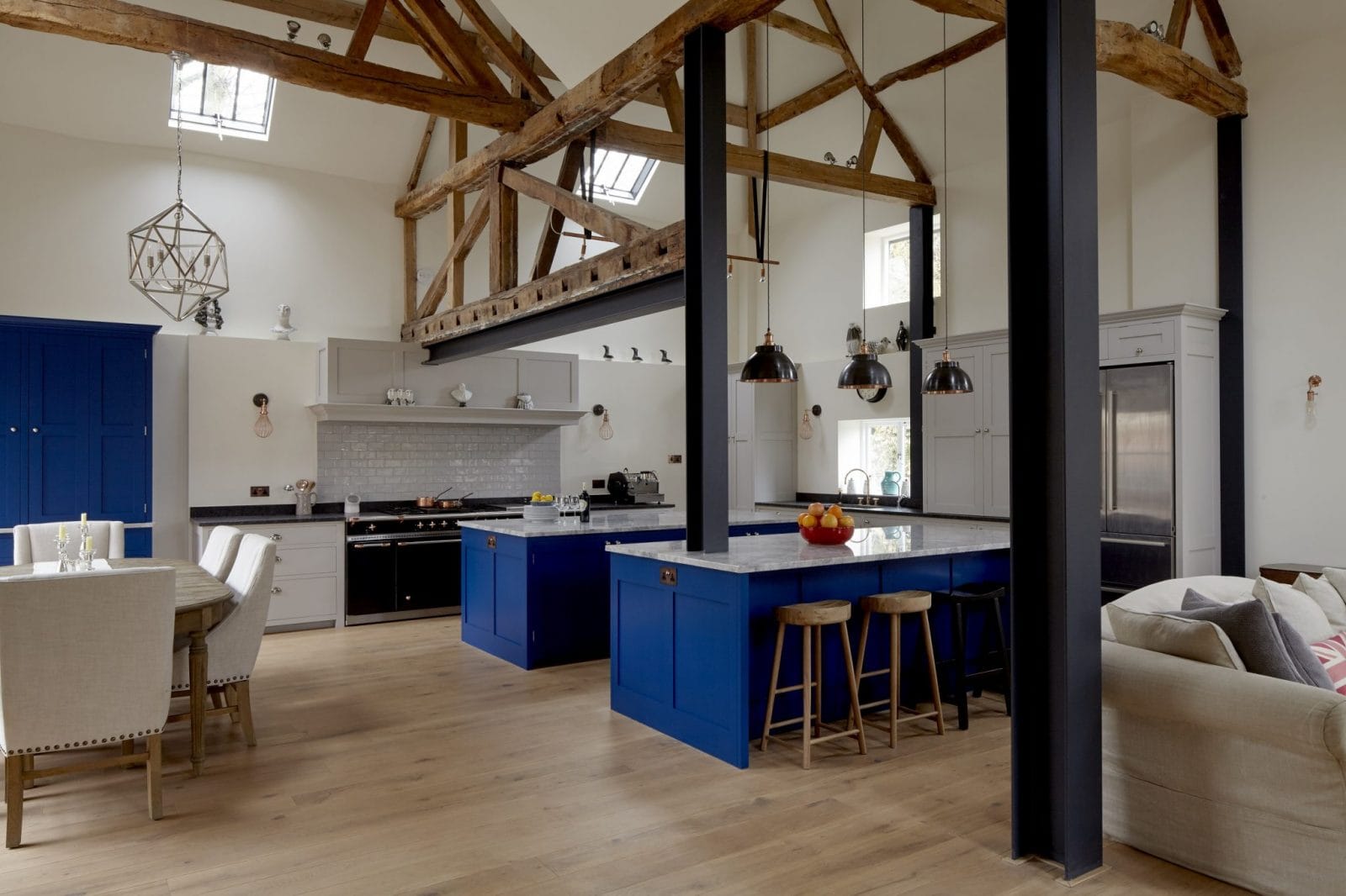 9 Barn Conversion Lighting Ideas for a Bright and Cosy Home Homebuilding