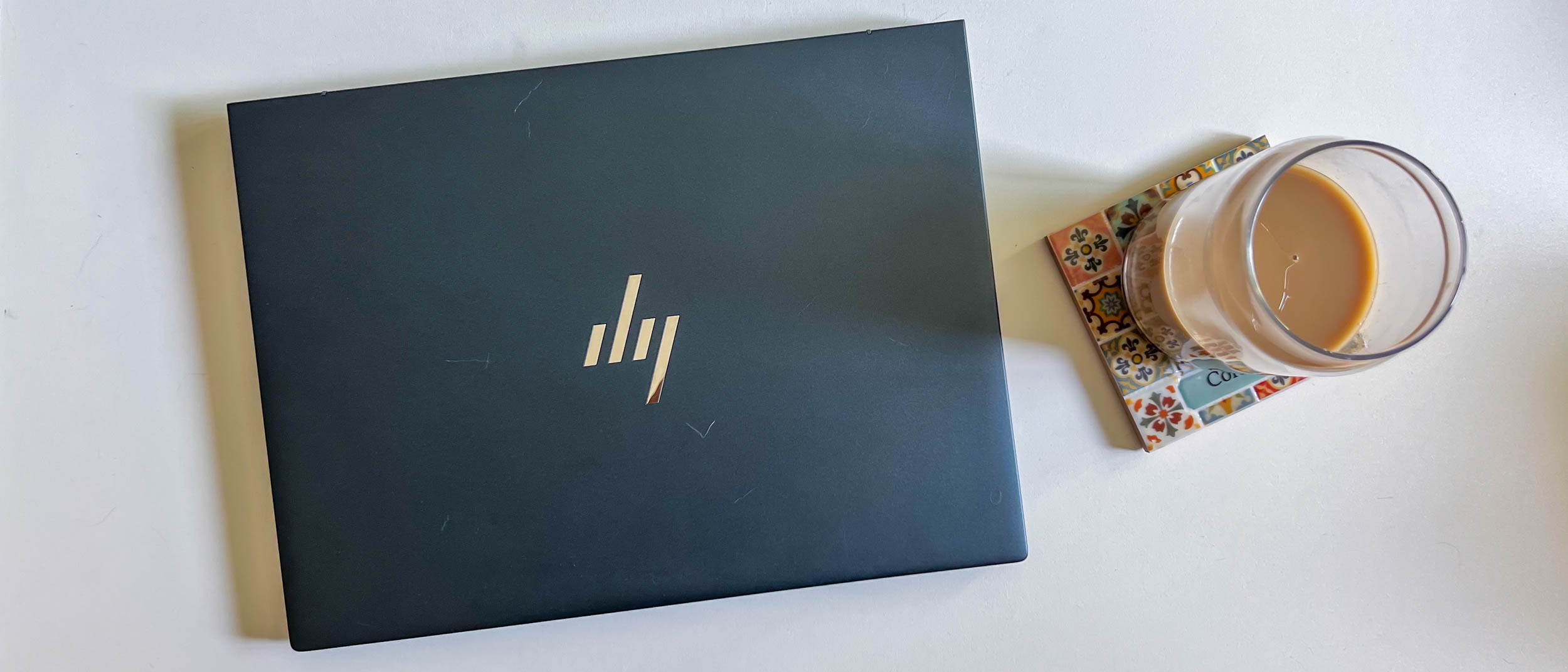 HP Dragonfly G4 review the perfect travel laptop for professionals