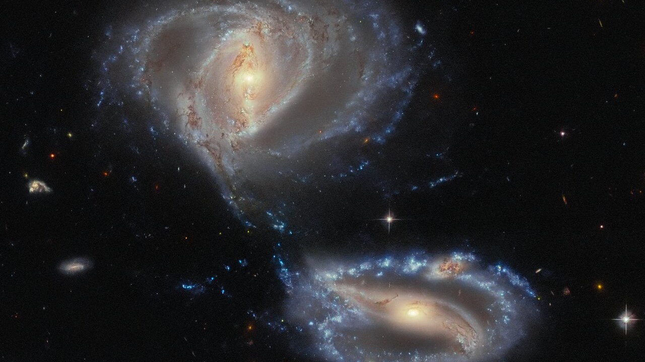 Is the universe still making new galaxies? Space