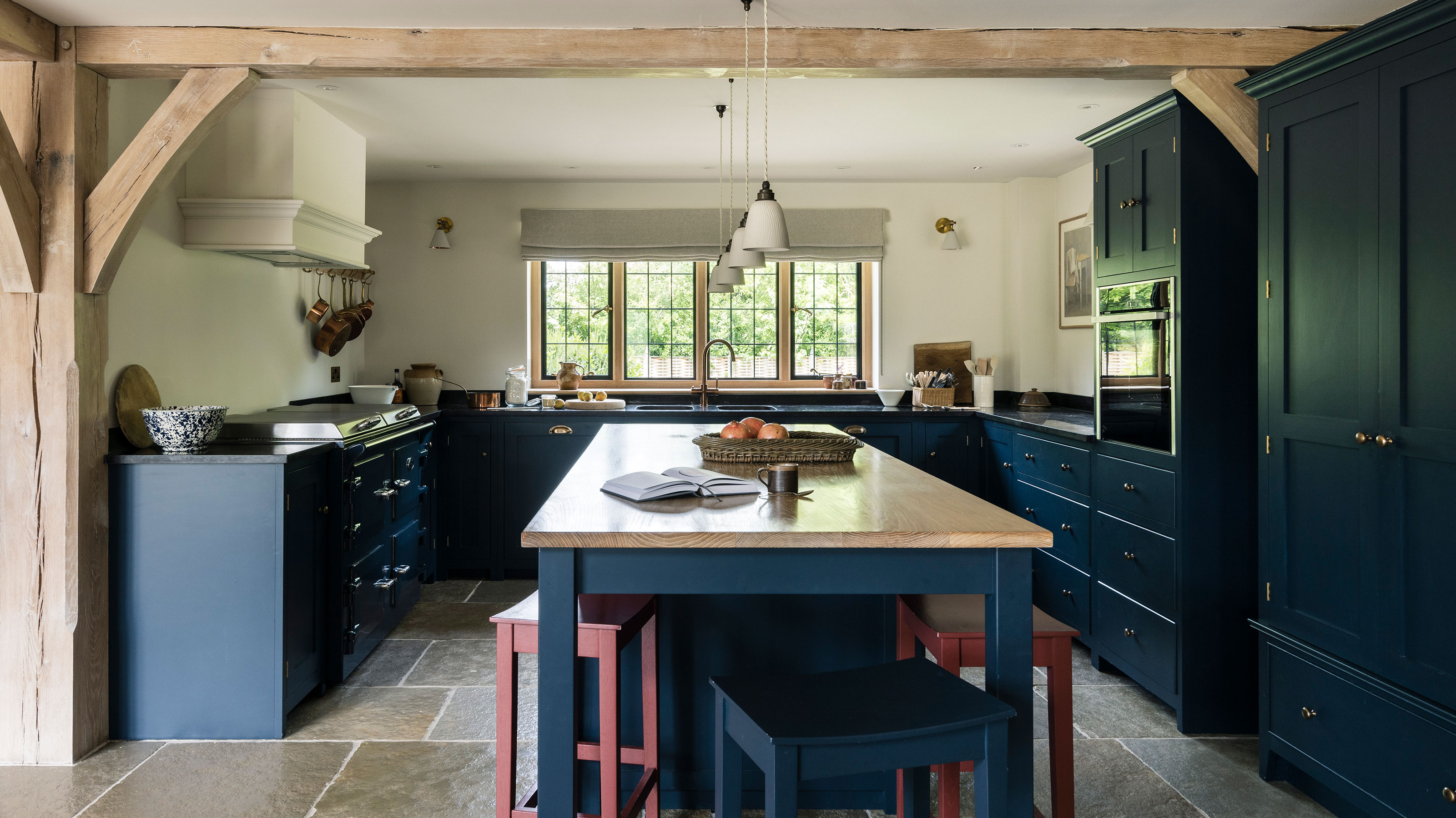 Beautiful navy kitchen ideas for every style of house Homebuilding