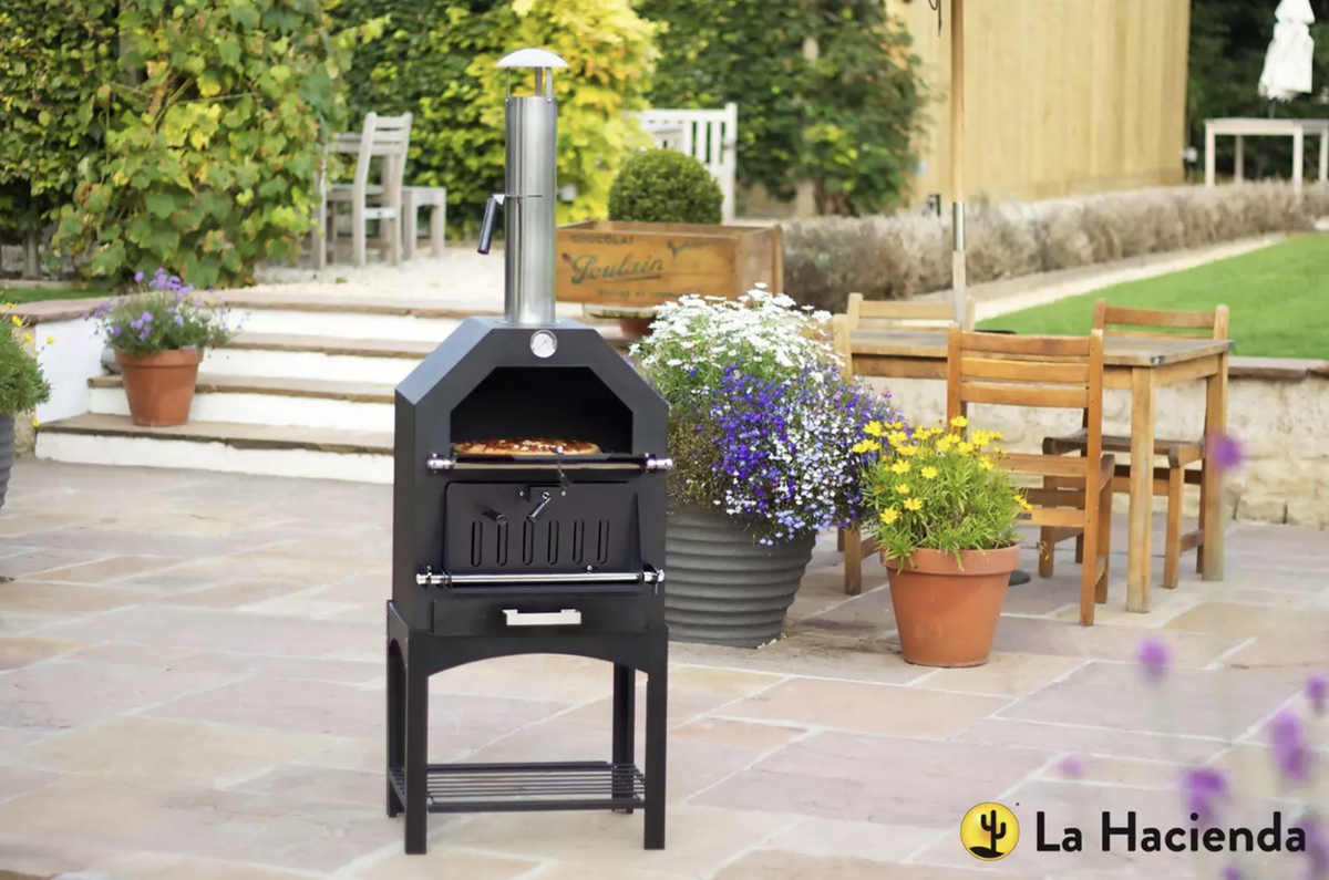 This Argos pizza oven has a near five star rating it's on offer too