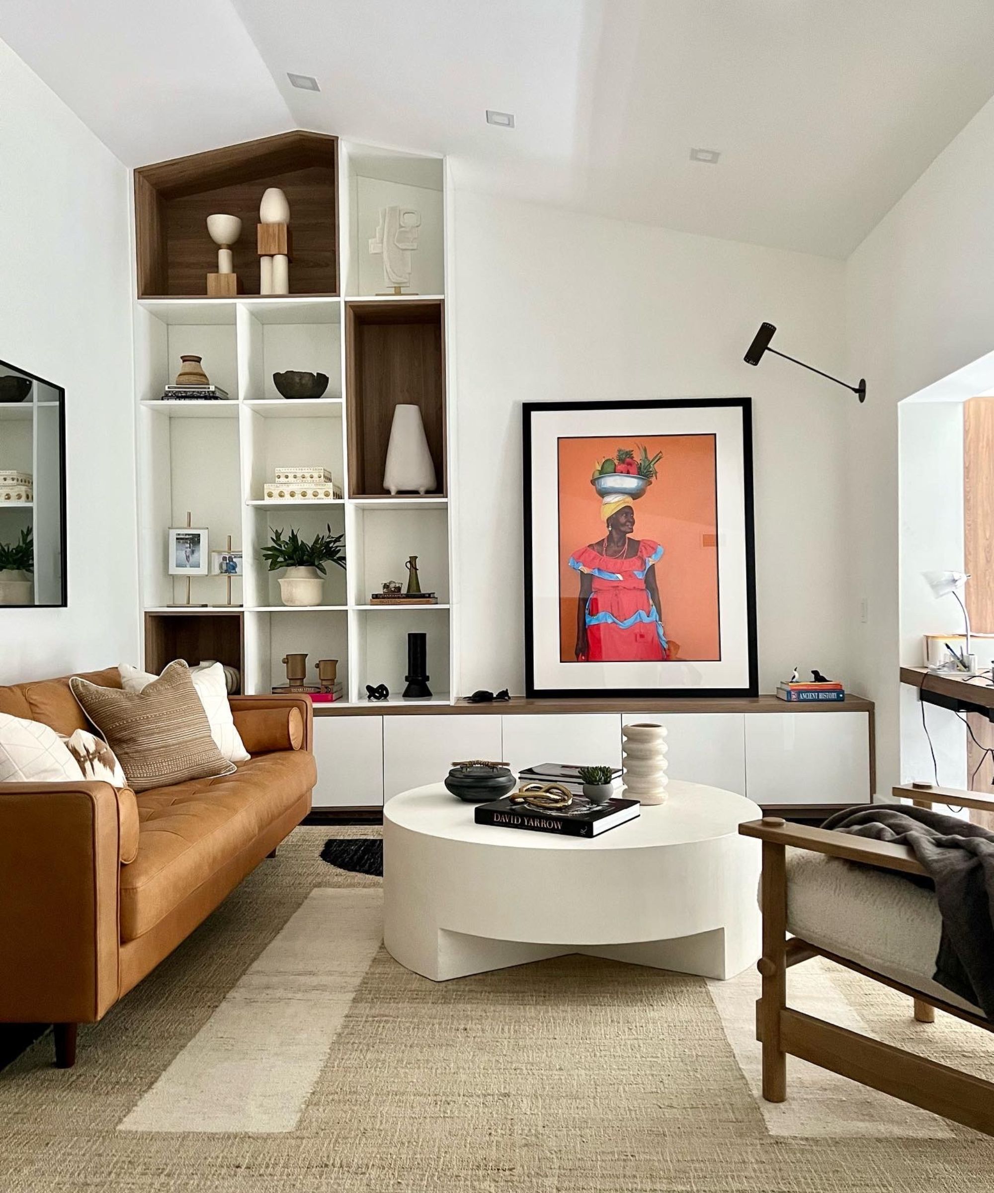 Are leather couches still in style? Interior designers weigh in Homes
