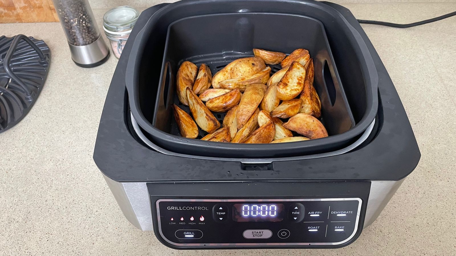 Ninja Foodi 5in1 Indoor Grill review for kitchen grilling Real Homes