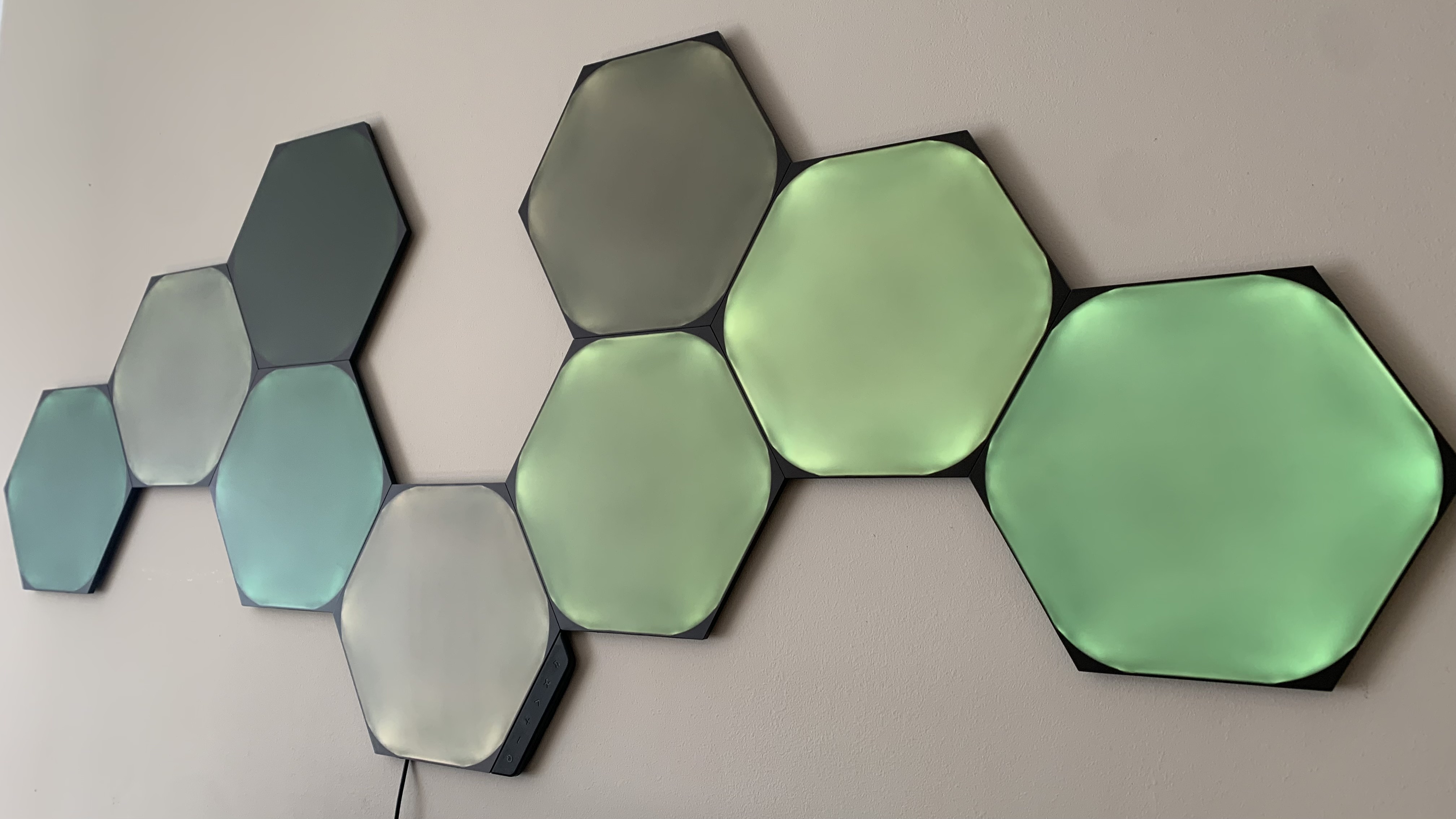 Nanoleaf Ultra Black Shapes review Nanoleaf’s most chic smart light