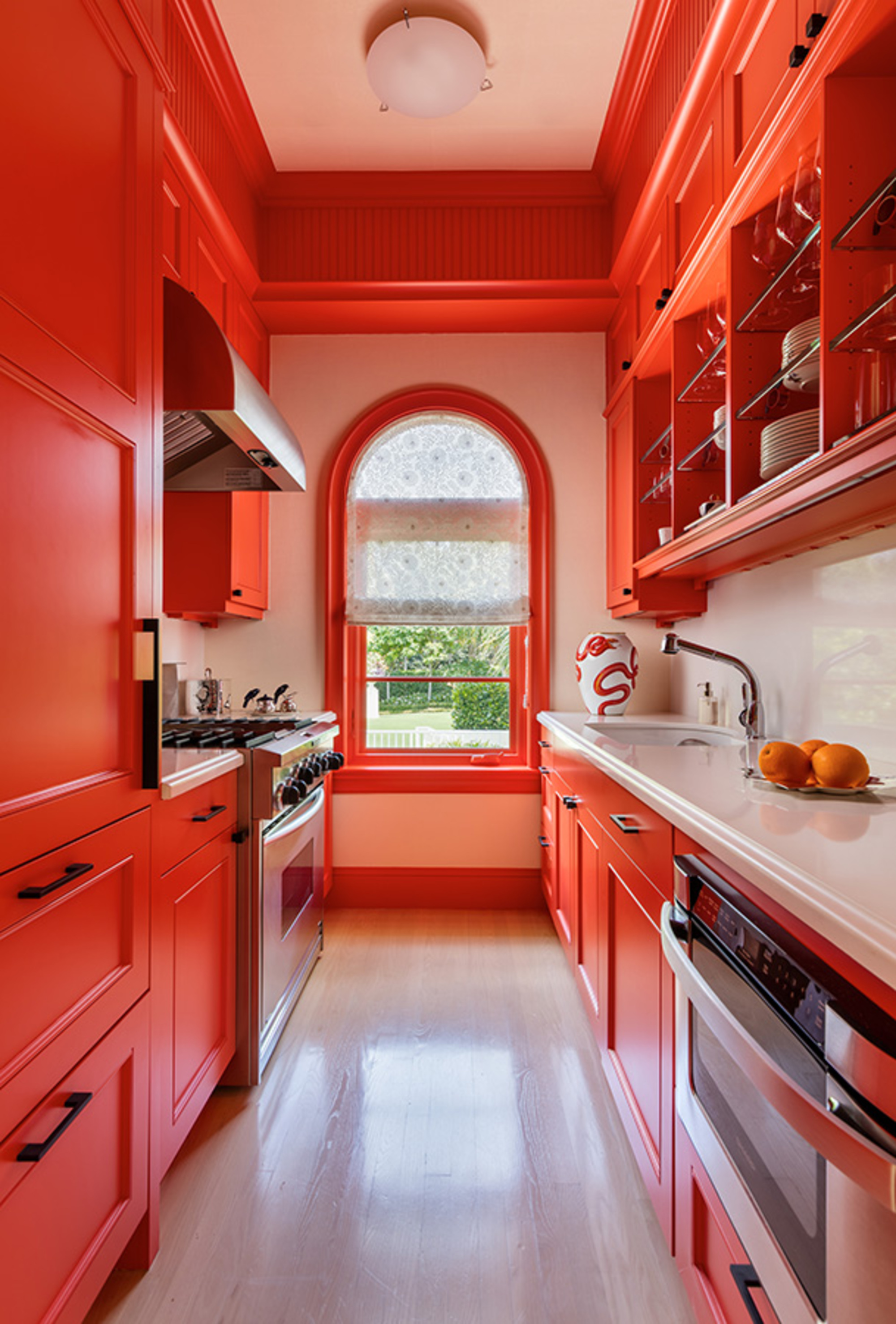 Red kitchen ideas that bring unexpected boldness Livingetc