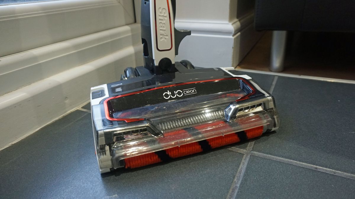 Shark DuoClean Cordless Vacuum Cleaner IF250UK review TechRadar