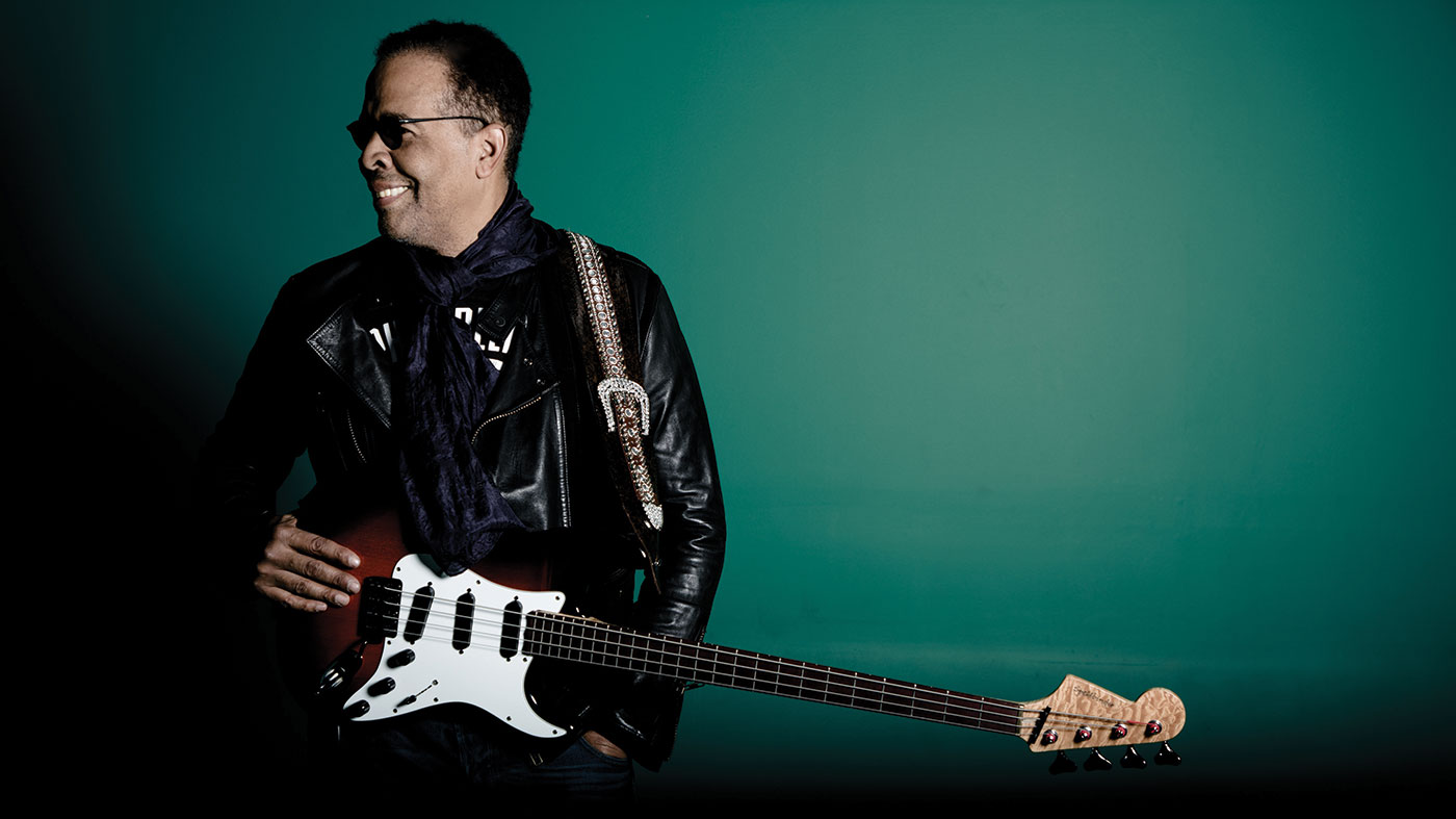 10 Famous Bass Players of All Time Oasis Guitar