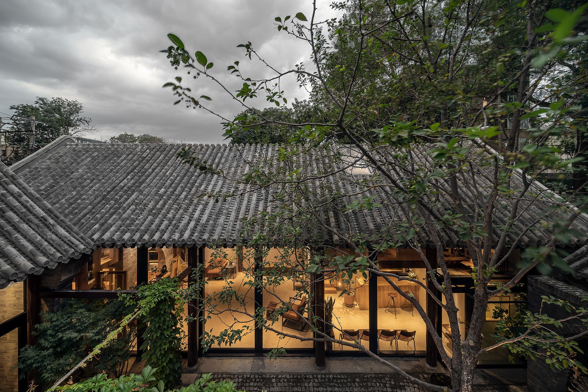 Modern hutong house designed for sustainability in Beijing Wallpaper