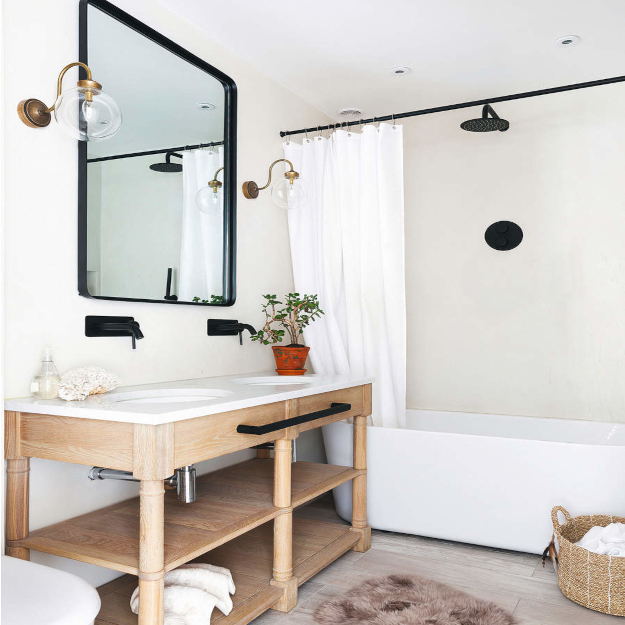 How To Organize A Small Bathroom Without www