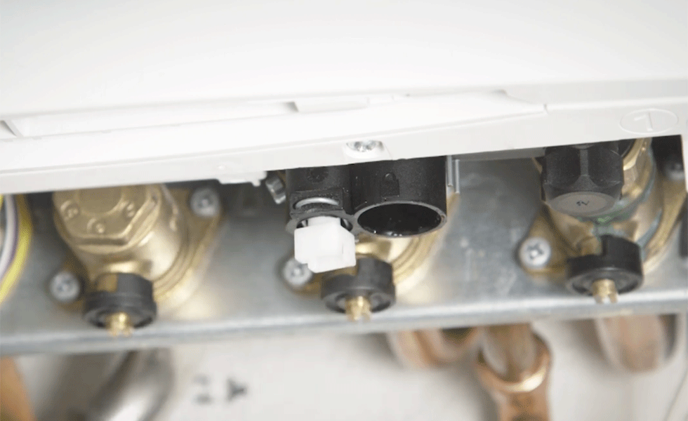 How to Repressurise a Boiler Homebuilding