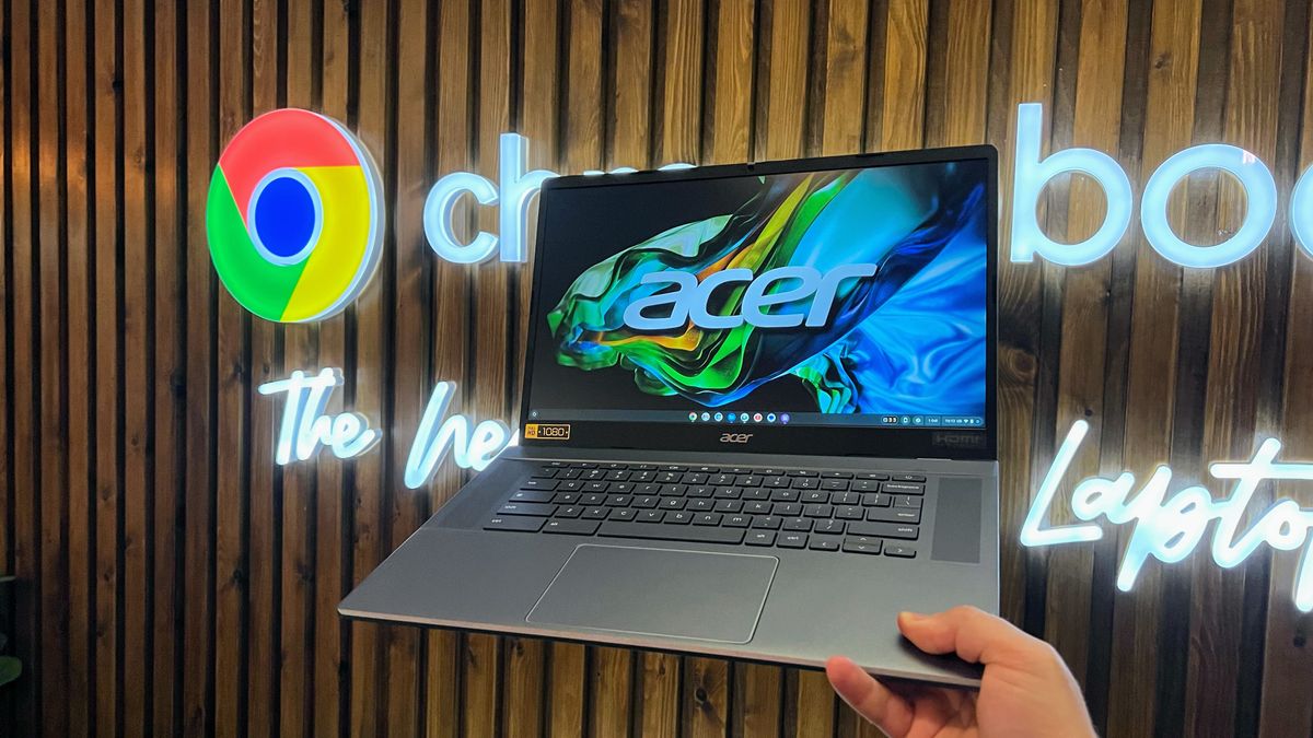 Google’s Pixel 8 launch was great, but Chromebook Plus is what really