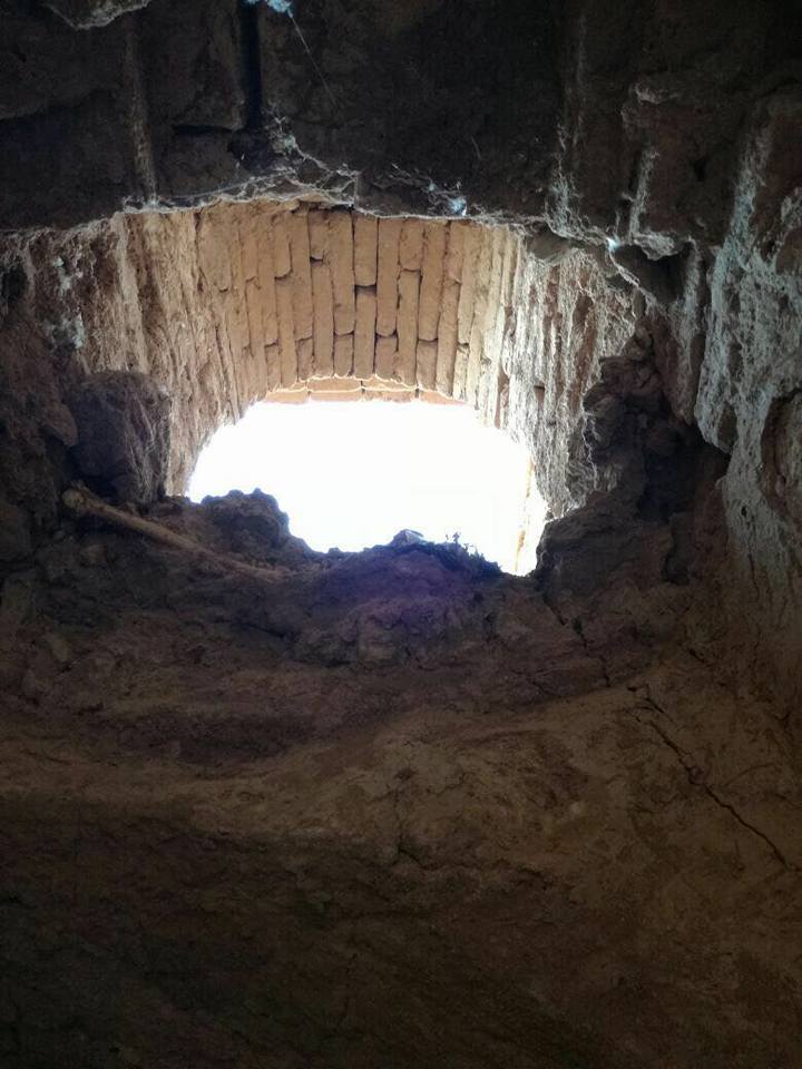 A view inside the entranceway of one of the larger tombs.