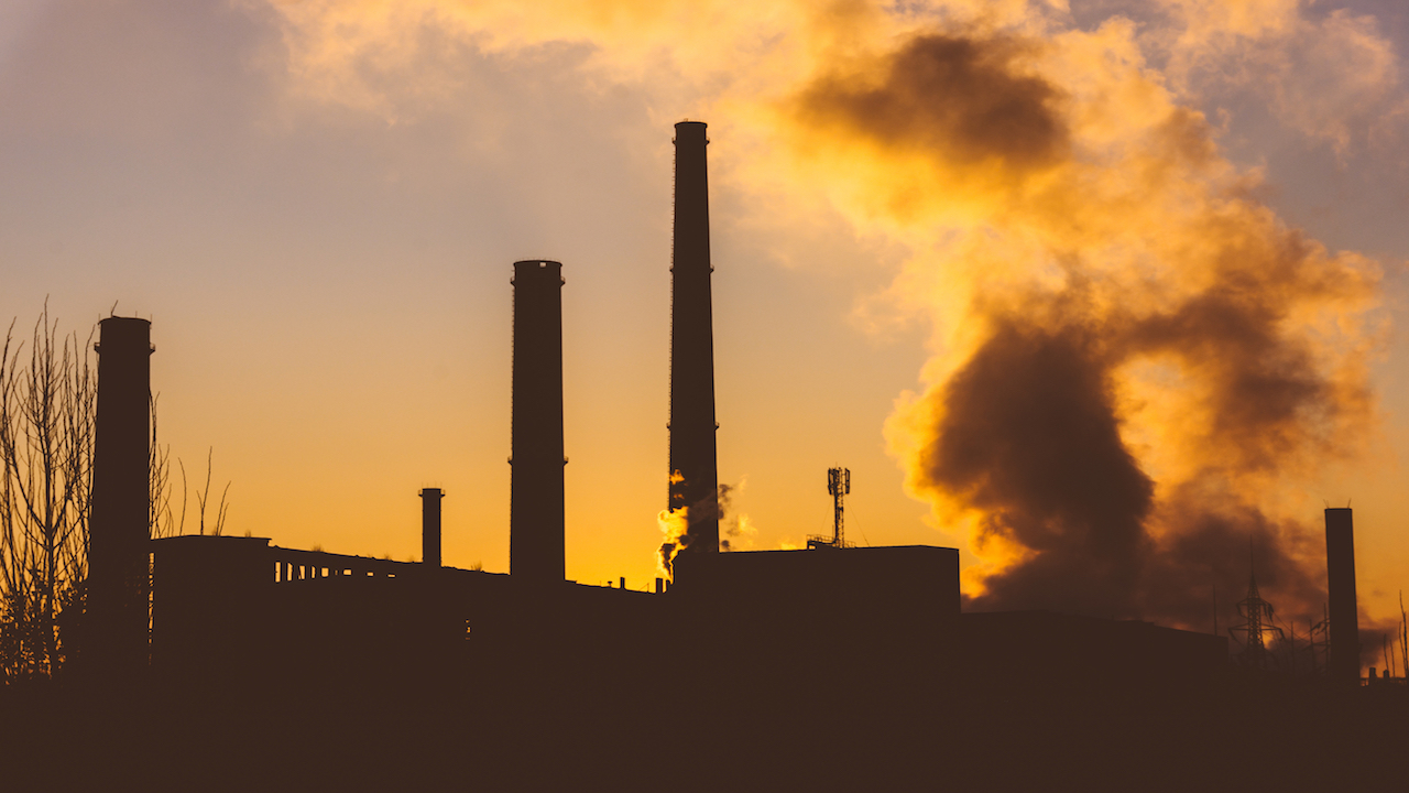 Factory releasing emissions.