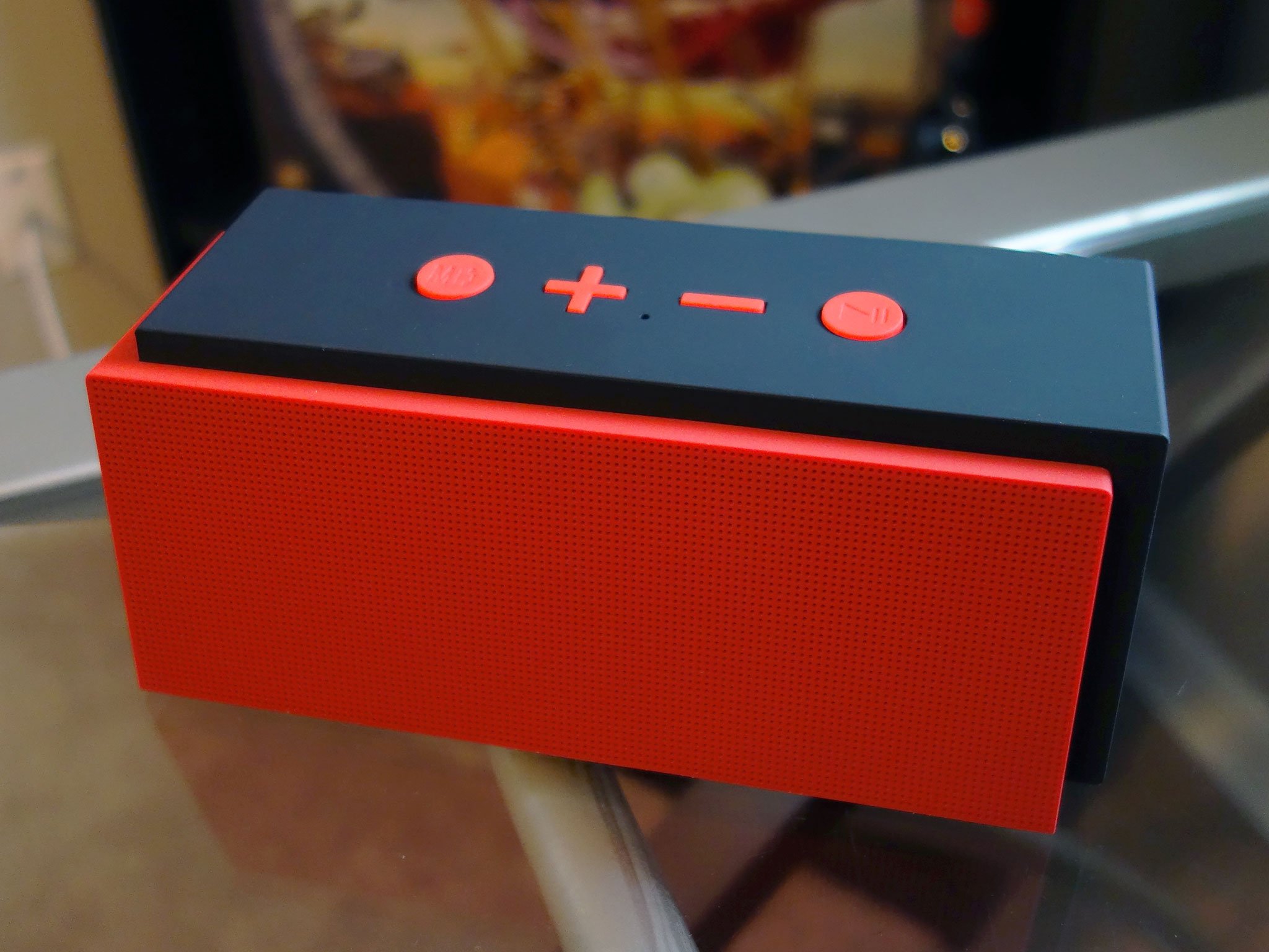 A quick look at the Inateck MarsBox Bluetooth Speaker Windows Central