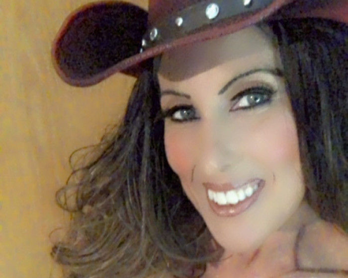 Krystal Wellman's Instagram, Twitter & Facebook on IDCrawl