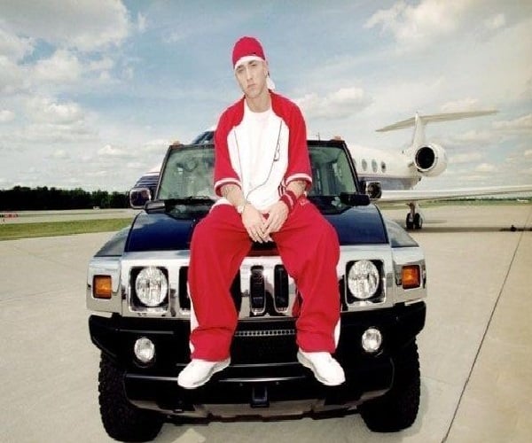 These Rappers Have The Most Amazing Cars Mutually