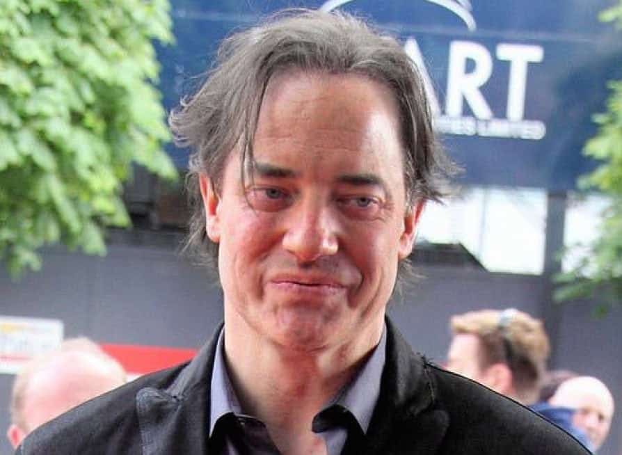 These Celebs Are Aging Horribly Mutually