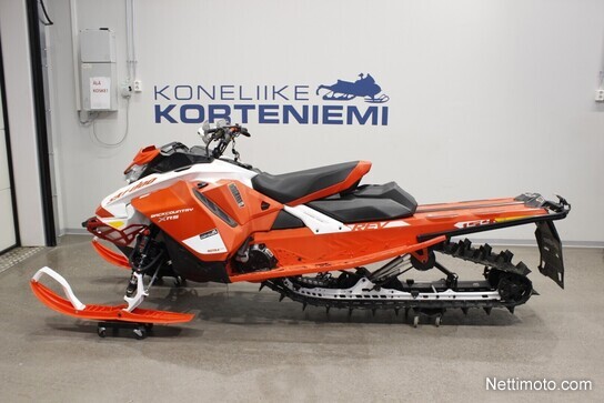 SkiDoo Backcountry XRS 850 ETec 154" 850 cm³ 2020 Rovaniemi