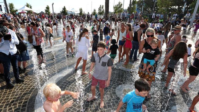 Perth’s Elizabeth Quay water park still closed despite 290k upgrades