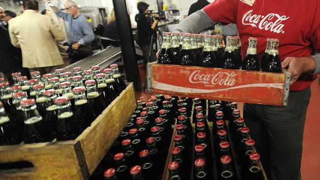 Science has revealed why Coca Cola taste better from a glass bottle