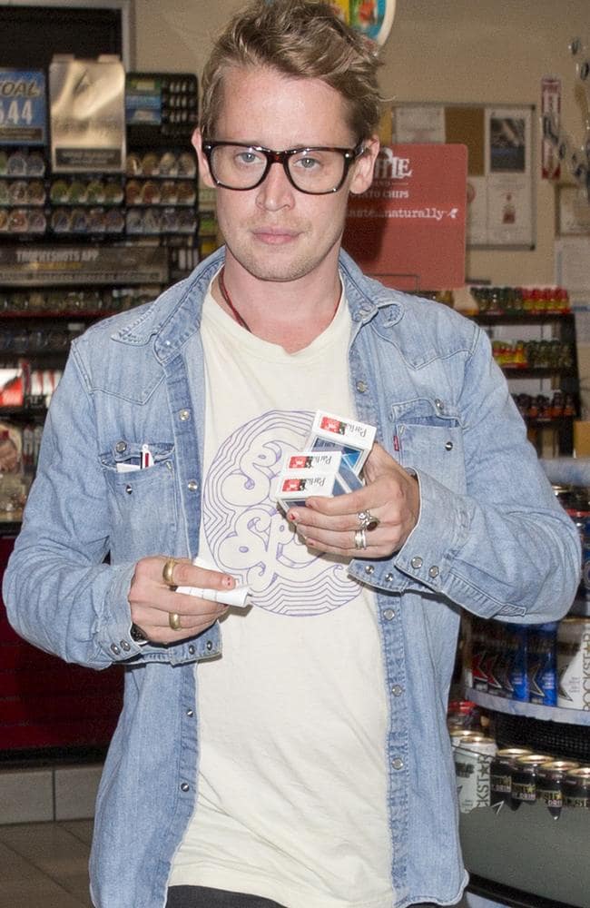 Macaulay Culkin Home Alone star shocks with new cleancut look Daily