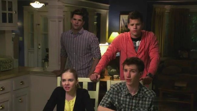 Charlie Carver, Desperate Housewives and Teen Wolf star, comes out as gay