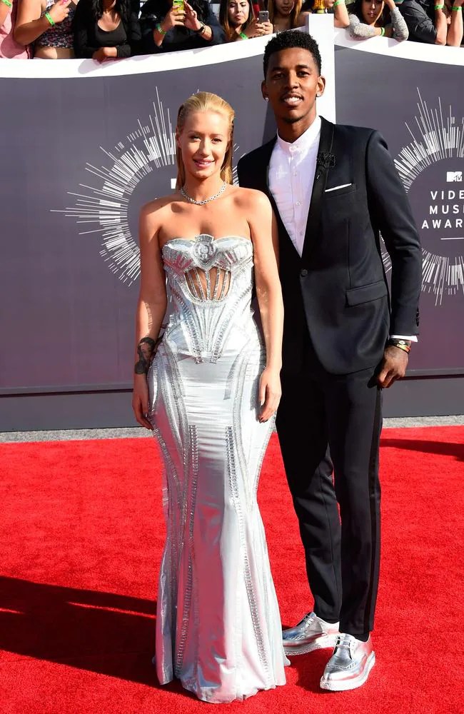 Iggy Azalea shows off basketball skills Fox Sports