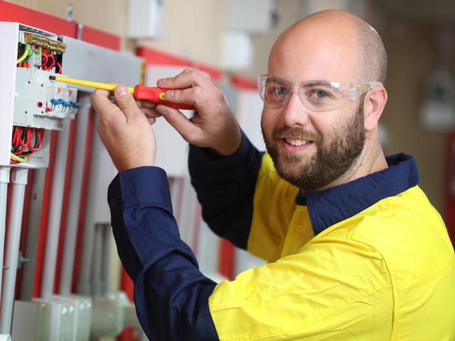 SEEK stats show trade jobs ads are up this National Skills Week Gold