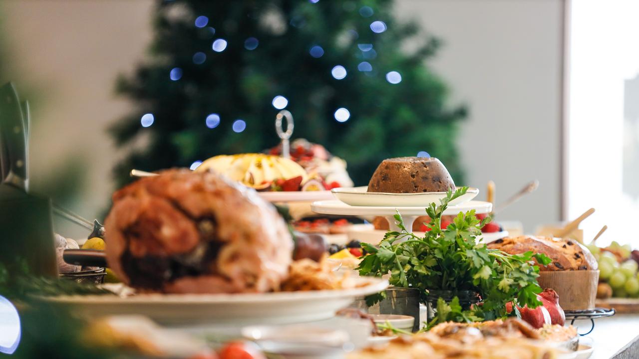 Retailers’ Holiday Wish: That Strapped Shoppers Will Spend