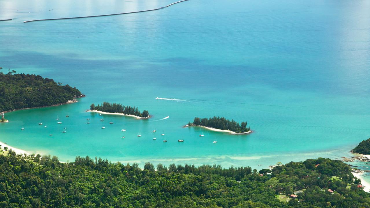 Most overrated places to visit and holiday destinations 2020