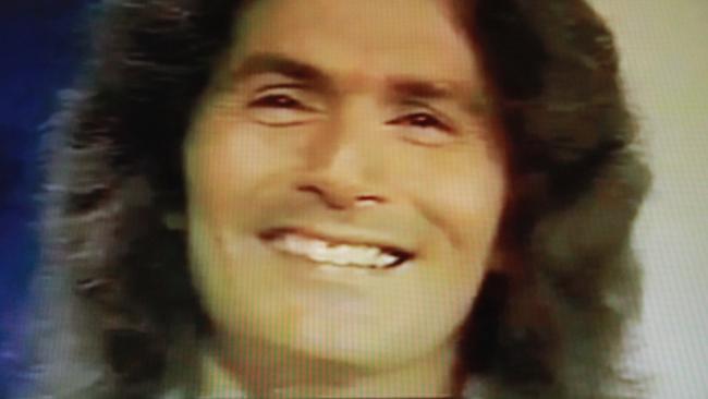 Rodney james alcala rodney alcala is a convicted serial killer whose raping and tortured killings of four women has resulted in a death sentence. Rodney Alcala Is The Dating Show Killer The World S Creepiest Murderer