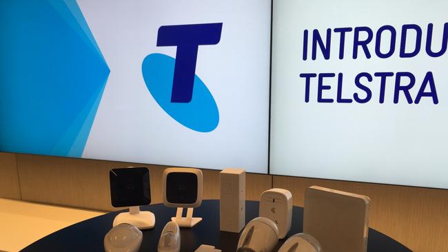 BigPond email outage across Australia, Telstra denies major issue
