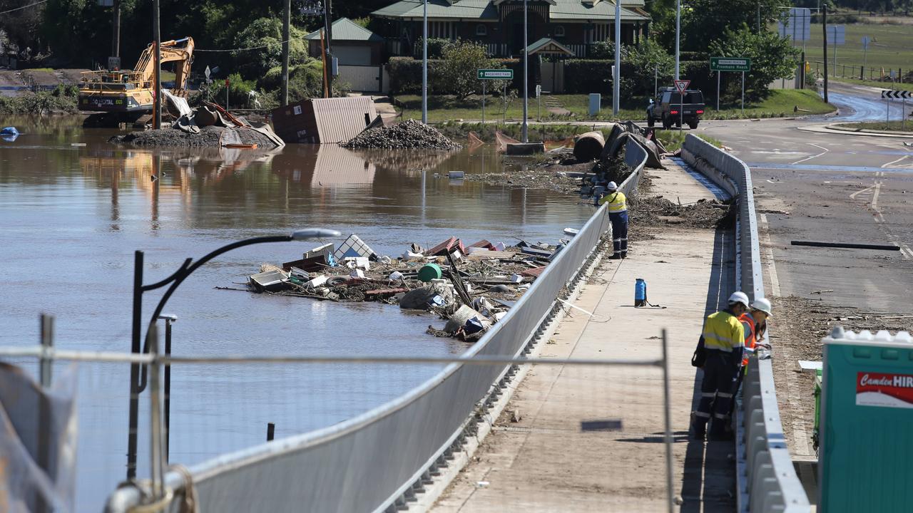 NSW floods Damage bill to reach billions as water subsides Gold