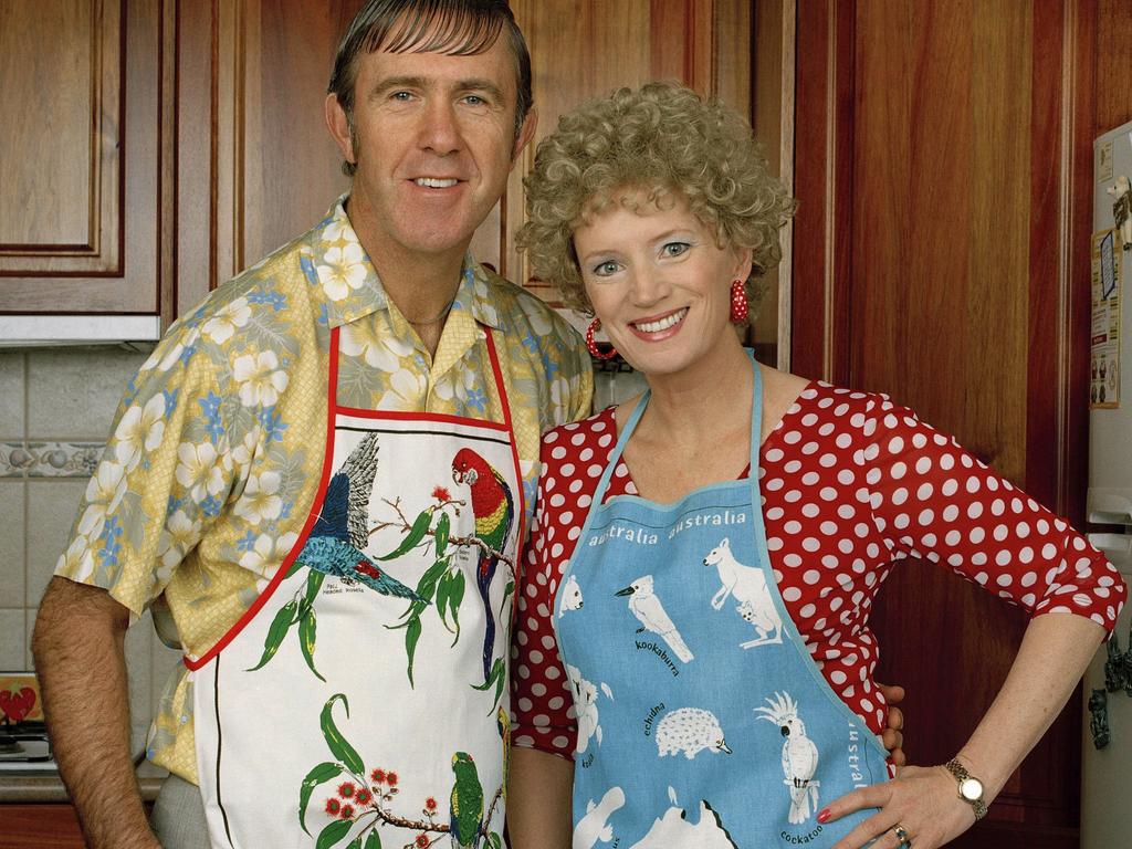 Kath & Kim What you never knew about Gina Riley, Jane Turner show