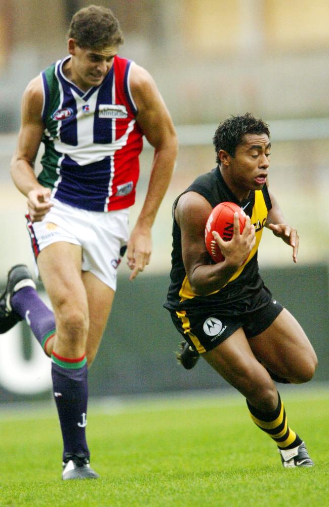 AFL’s shortest players Caleb Daniel leading charge for little men Herald Sun